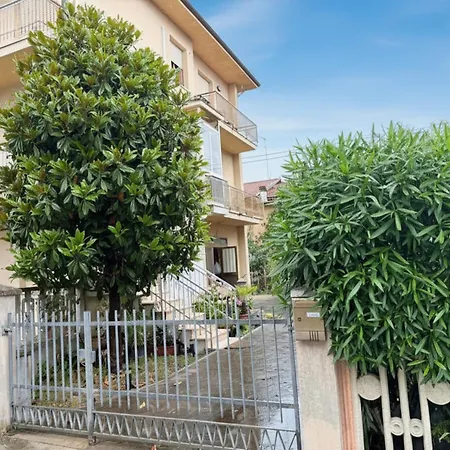 Se274 - Marotta, Ampio Quadrilocale Con Posto Auto Apartmán