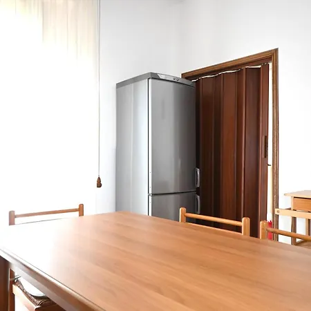 Se274 - Marotta, Ampio Quadrilocale Con Posto Auto Marotta