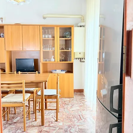 Apartmán Se274 - Marotta, Ampio Quadrilocale Con Posto Auto
