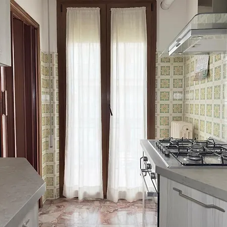 Se274 - Marotta, Ampio Quadrilocale Con Posto Auto