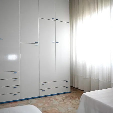 Se274 - Marotta, Ampio Quadrilocale Con Posto Auto *